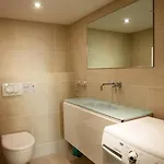 Old Town Prime, 1 Min & Massena Square, דירה ניס